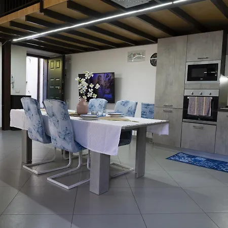 بيت للعطل Li Cuti House - Lungomare Self Check-in *