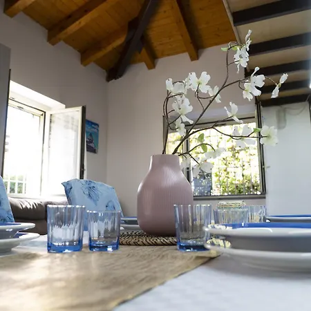 Дом отдыха Li Cuti House - Lungomare Self Check-in *