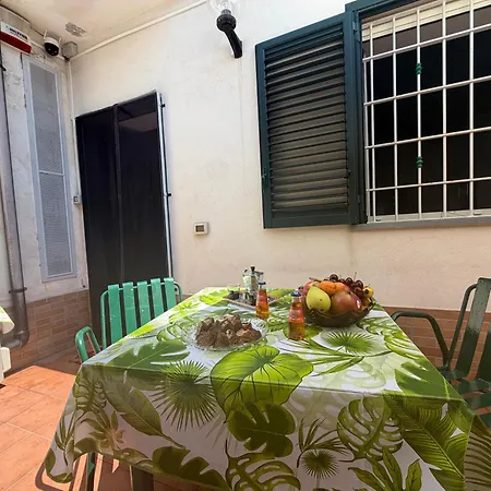 بيت للعطل Li Cuti House - Lungomare Self Check-in كاتانيا